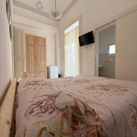 Couette-café Le Sul Golfo 3*